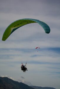 skydiving, parachute, nature, sky, fly, sport, parachuting, adventure, leisure, mountains